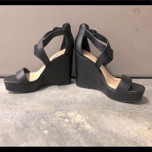 Jessica Simpson Black Wedge Jinxxi Sandal
